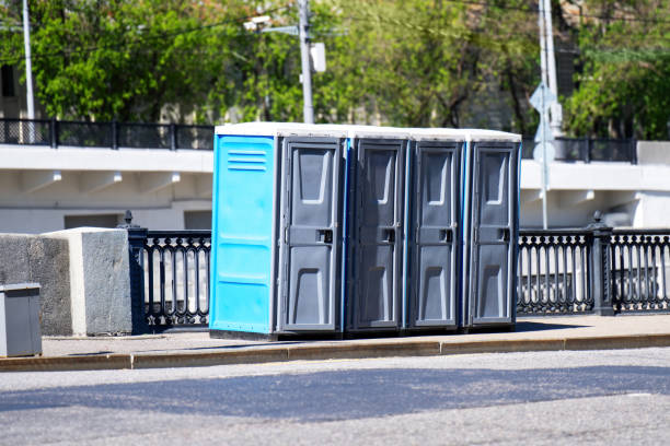 Best Portable Toilets for Parks and Recreation Areas in USA